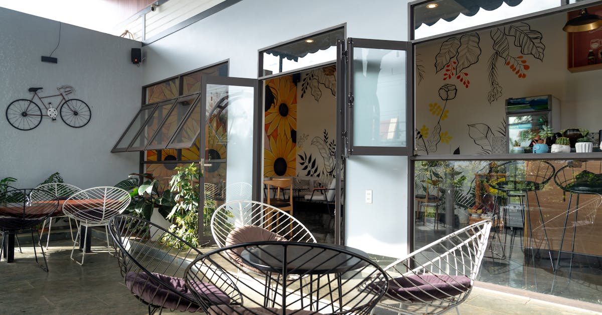 Barkgrounds Cafe / Restaurant hero